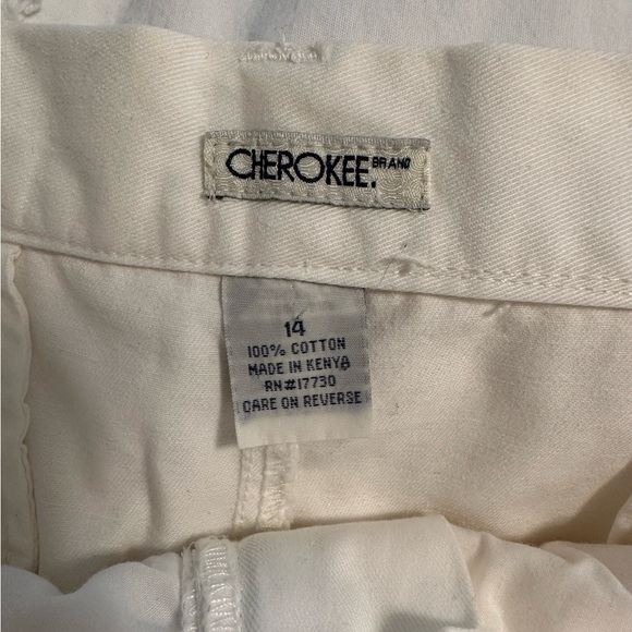 White Cherokee Shorts - Picture 6 of 14